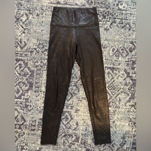 Aerie Black Shiny Leggings Size Small